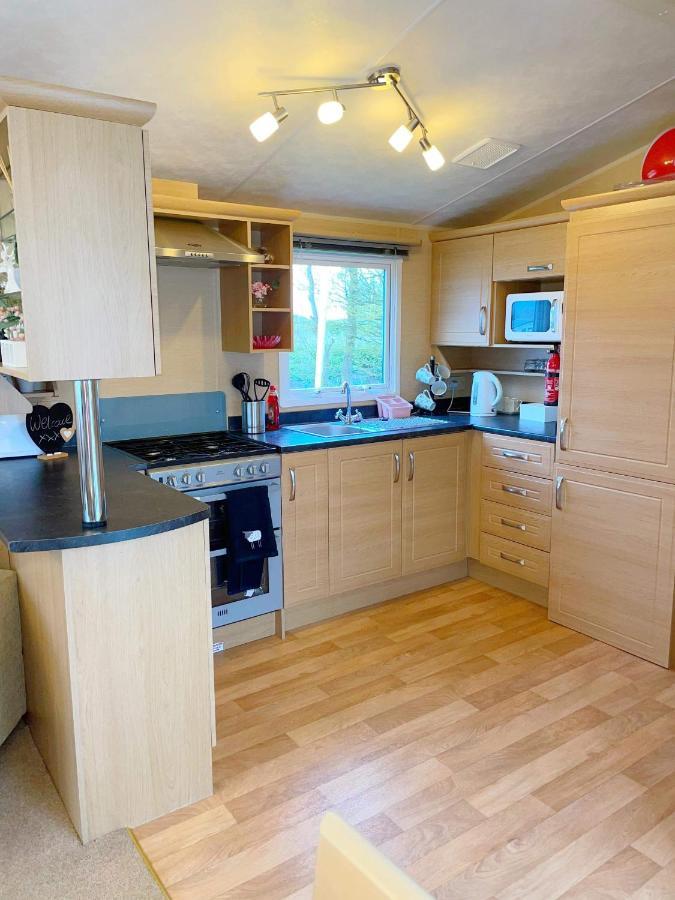 Caravan For Rent At Tattershall Holiday Park Ngoại thất bức ảnh