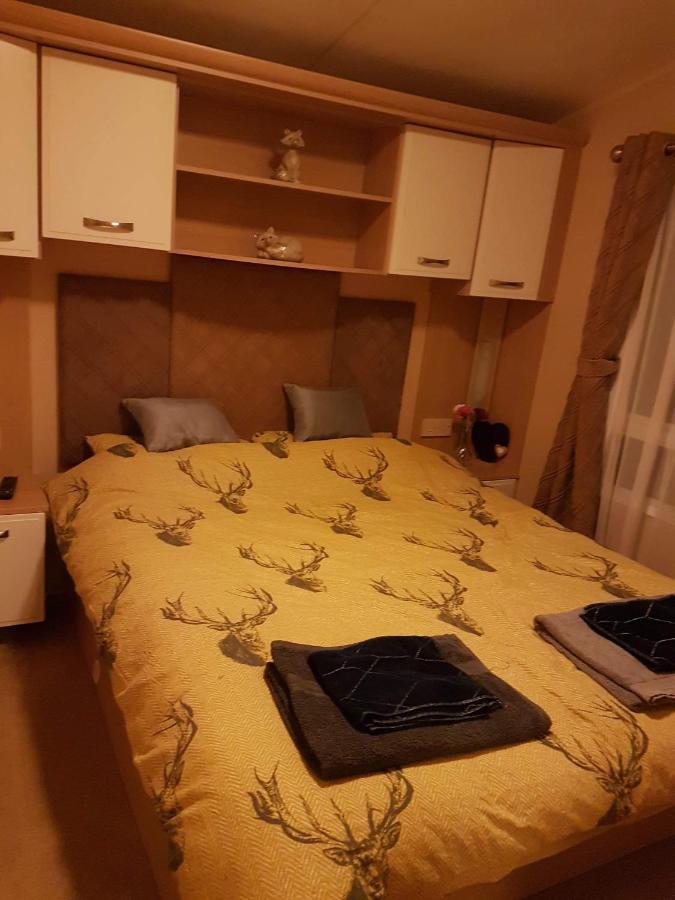 Caravan For Rent At Tattershall Holiday Park Ngoại thất bức ảnh