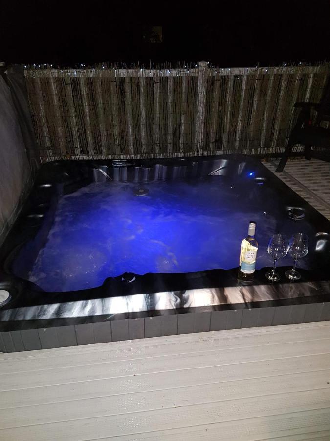 Caravan For Rent At Tattershall Holiday Park Ngoại thất bức ảnh